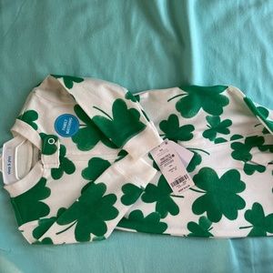 Pillowcase’s and throw pillows and Custom T-shirts prints on demand for